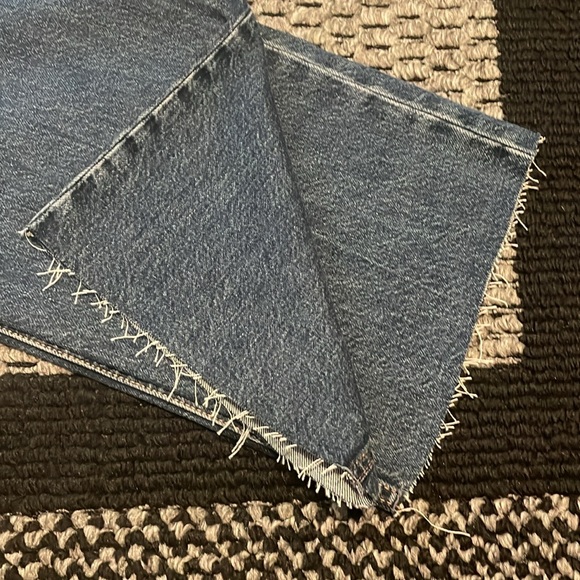 Zara High Waist Wide Leg Jeans - Picture 4 of 5